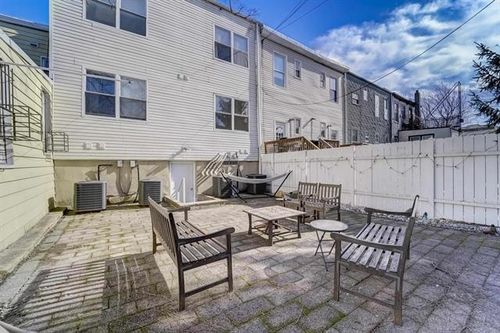 1l-295 New York Ave, Jersey City, NJ, 07307-1401 | Card Image