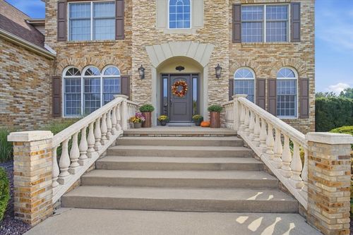 3 Lavender Ln, Bloomington, IL, 61704-2815 | Card Image