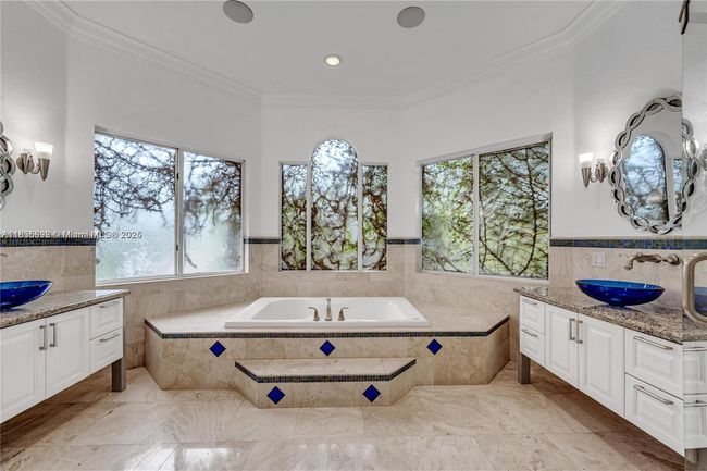 13400 Sw 83 Rd Ave, House other with 4 bedrooms, 6 bathrooms and null parking in Pinecrest FL | Image 21