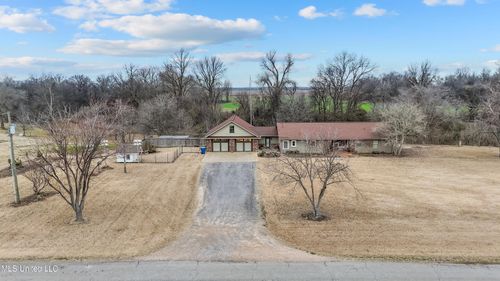 3777 Sunflower School Rd, Clarksdale, MS, 38614-9199 | Card Image