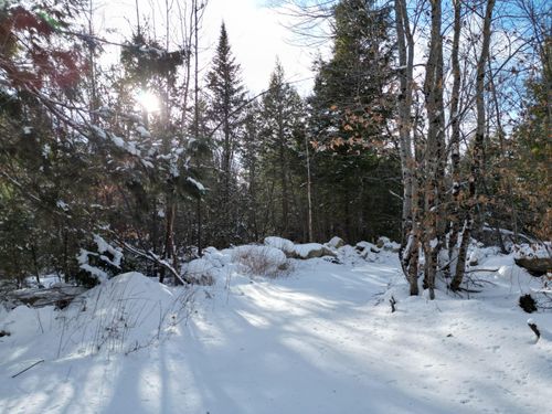 16 Crooked Pond Road, Lincoln, ME, 04457 | Card Image