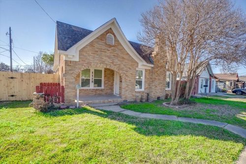 1118 Elliston St, Houston, TX, 77023-3106 | Card Image