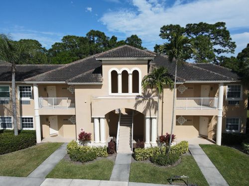 8393 Mulligan Cir, Port St Lucie, FL, 34986-3304 | Card Image