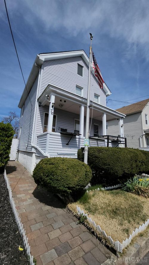 76 Campbell Ave, Hackensack, NJ, 07601-5342 | Card Image