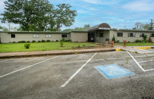 707 N Waldrip St, Grand Saline, TX, 75140-1555 | Card Image