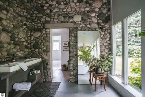 1435 S French Rd, Lake Leelanau, MI, 49653-9565 | Card Image