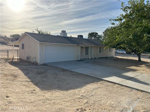  Llano Lane, Victorville, CA, 92394 | Card Image