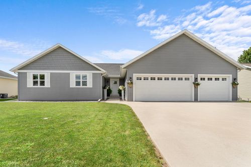 428 Sweetflag Avenue, FOND DU LAC, WI, 54935 | Card Image