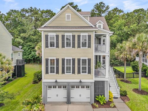 1053 Victoria Rd, Wando, SC, 29492-7656 | Card Image