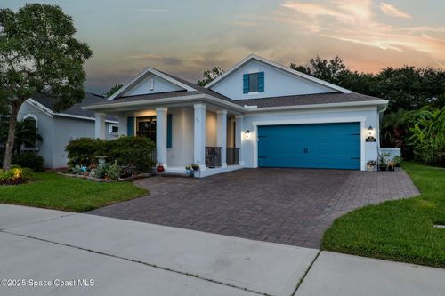 8132 Strom Park Dr, Melbourne, FL, 32940-6856 | Card Image
