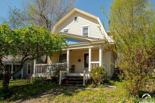 1215 New Jersey St, Lawrence, KS, 66044-3357 | Card Image