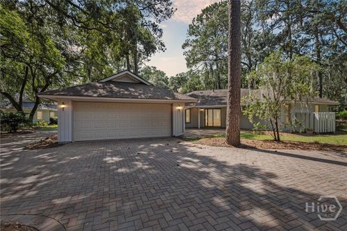 6 Little Ln, Savannah, GA, 31411-1413 | Card Image