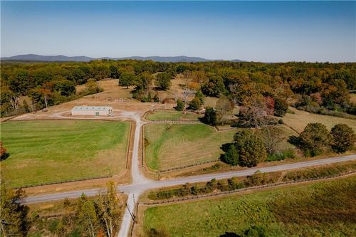 2125 Alec Mountain Rd, Clarkesville, GA, 30523-3732 | Card Image