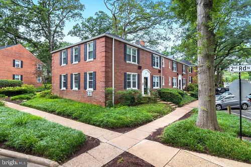 apt-1-248 N Thomas St, ARLINGTON, VA, 22203-3607 | Card Image