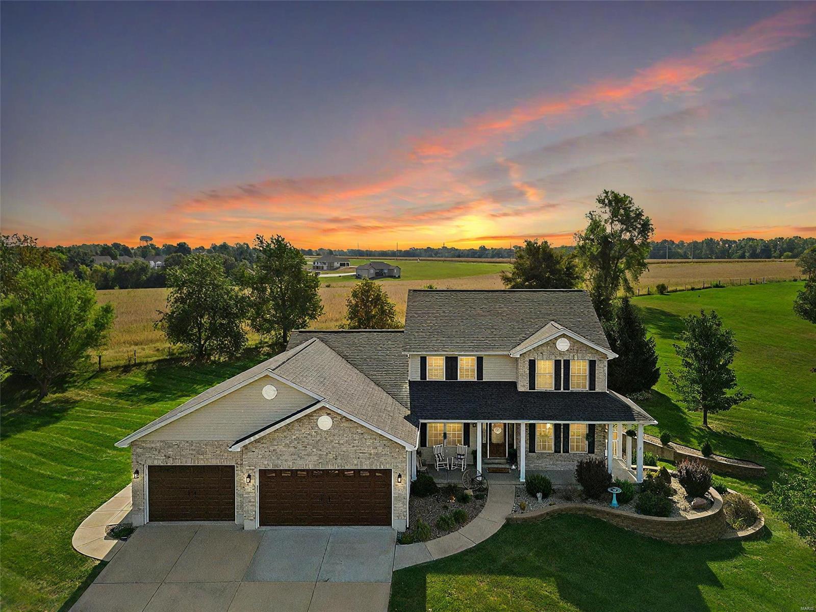 Benjamin Dr, Troy, MO 63379