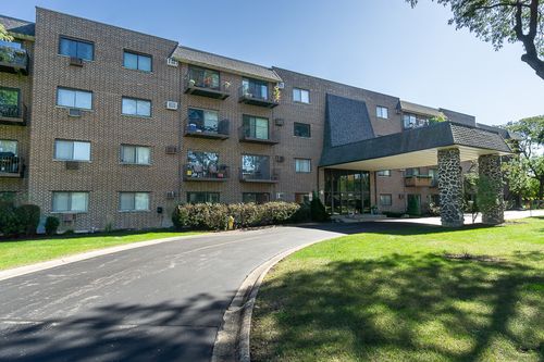 313b-235 N Mill Road, Addison, IL, 60101 | Card Image