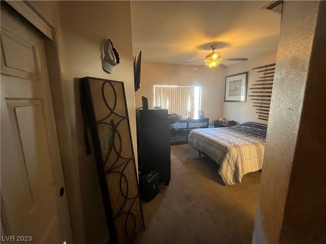 1100 Warm Canyon Way, House other with 3 bedrooms, 2 bathrooms and null parking in Las Vegas NV | Image 9
