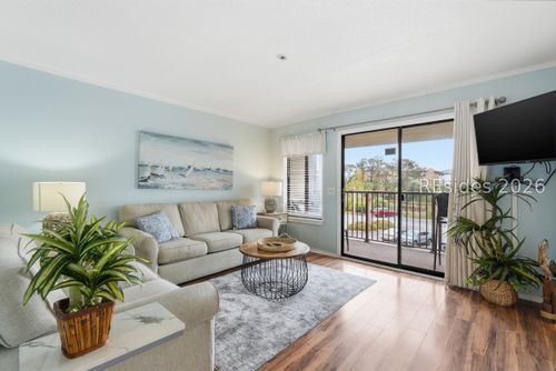 231-40 Folly Field Rd, Hilton Head Island, SC, 29928-6801 | Card Image