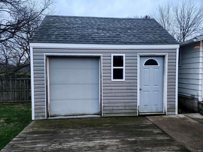 141 S Parker Ave, House other with 3 bedrooms, 1 bathrooms and null parking in Albany IN | Image 5