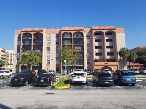 506-5201 Nw 7th St, Miami, FL, 33126 | Card Image