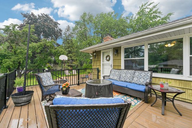 Deck | Image 4
