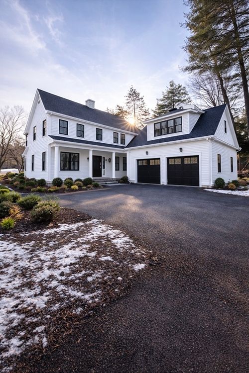 104 Eliot St, Natick, MA, 01760-5507 | Card Image