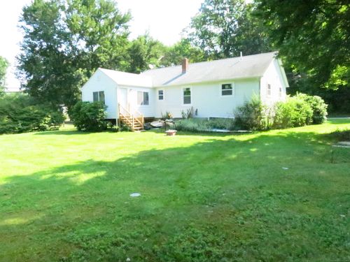 31 Falls Bashan Rd, Moodus, CT, 06469-1231 | Card Image