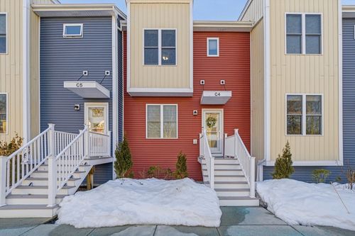 unit-c4-680 Temple St, Whitman, MA, 02382-1090 | Card Image