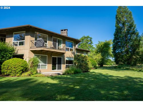 68712 E Fairway Estates Rd, Welches, OR, 97067-0076 | Card Image