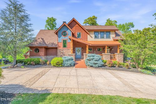 305 Foxwood Dr, Caryville, TN, 37714-3336 | Card Image