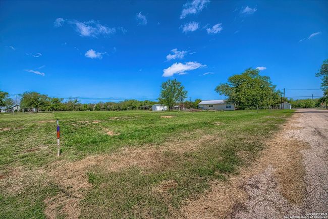660 Ranch Road 1, House other with 3 bedrooms, 1 bathrooms and null parking in Stonewall TX | Image 30