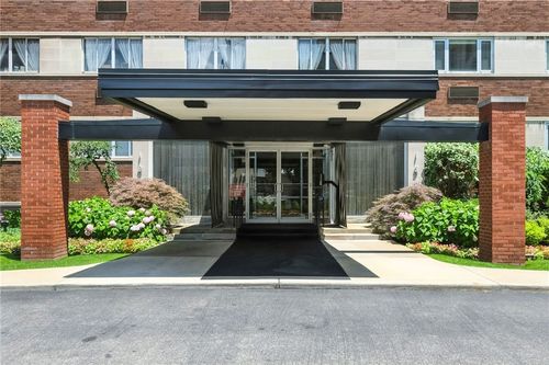 806-128 N Craig St, Oakland, PA, 15213-2740 | Card Image