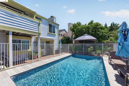 3320 Streamwood Ct, Antioch, CA, 94531 | Card Image