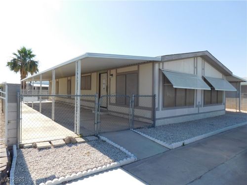 3118 Comitan Ln, Las Vegas, NV, 89122-3357 | Card Image