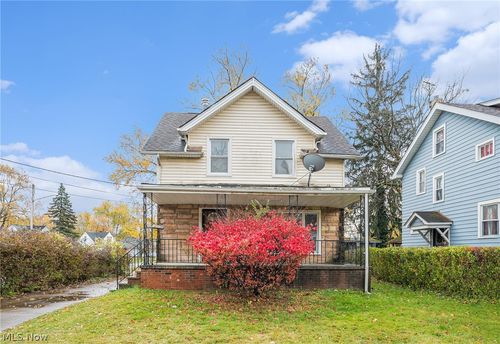 16174 Friend Ave, Maple Heights, OH, 44137-2842 | Card Image