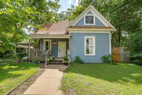 507 N Buffalo Ave, Cleburne, TX, 76033-3820 | Card Image