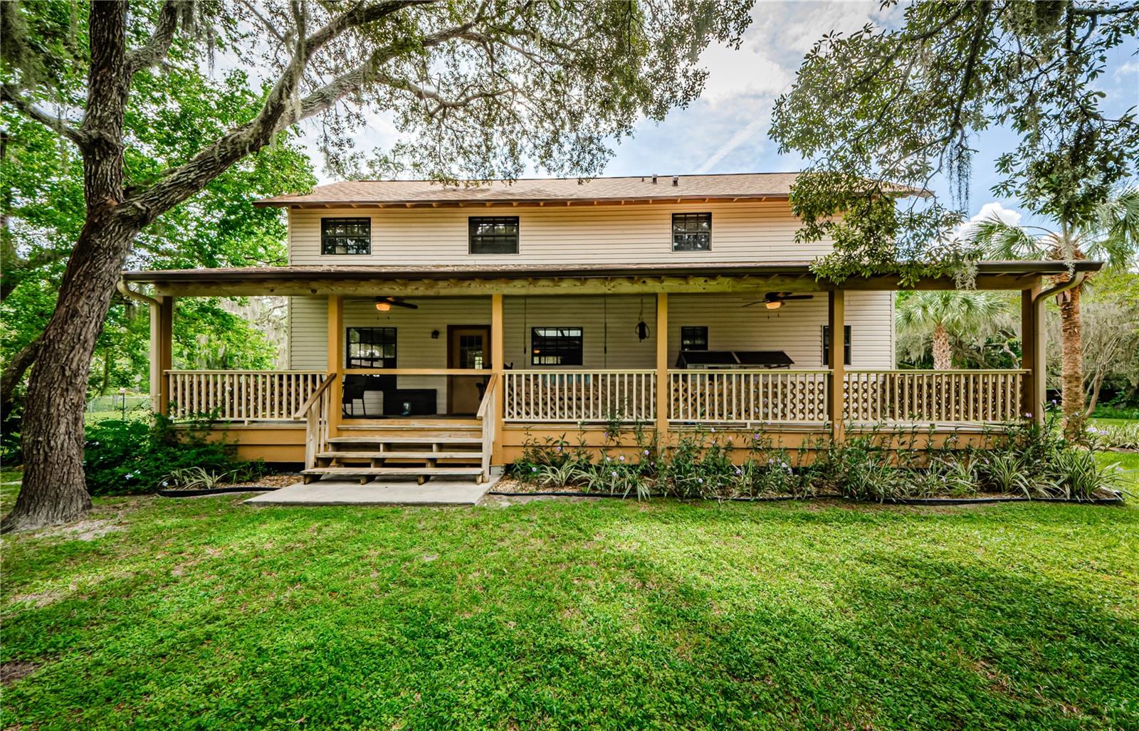 Shady Dr, Hudson, FL 34669