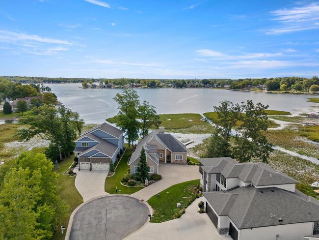 140 Lane 270 A Hamilton Lk, House other with 4 bedrooms, 4 bathrooms and null parking in Hamilton IN | Image 33
