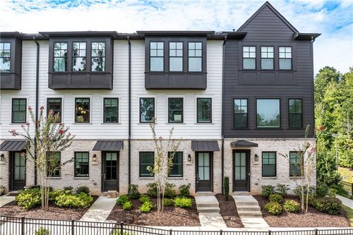 6605 Beacon Dr, Atlanta, GA, 30328-2984 | Card Image