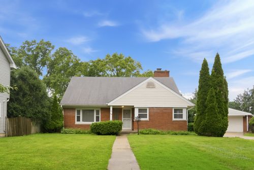 114 N Lancaster St, Mount Prospect, IL, 60056-2240 | Card Image