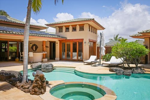 68-108 E Pukaua Pl, KAMUELA, HI, 96743-9769 | Card Image