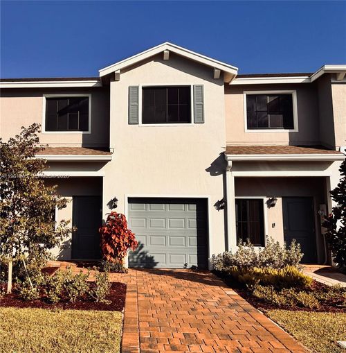 4829 Dillion St, Lake Worth, FL, 33463-4000 | Card Image