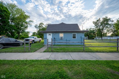 2358 Hovey St, Indianapolis, IN, 46218-3441 | Card Image