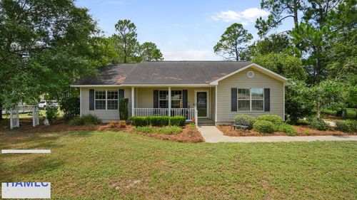 130 Hollywood Ave, Jesup, GA, 31545-0225 | Card Image