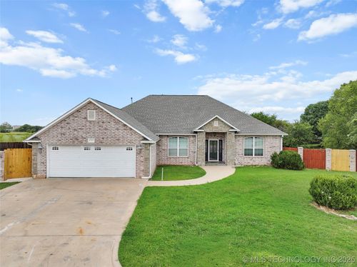 1717 Red Oak Dr, Ardmore, OK, 73401-0904 | Card Image
