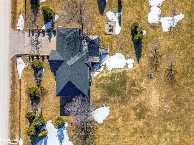 16 Asselin Dr, House other with 4 bedrooms, 1 bathrooms and 5 parking in Tiny ON | Image 5