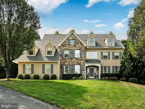 37 Ruth Cir, Malvern, PA, 19355-3187 | Card Image