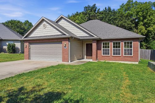 3205 Belinda Ct, Columbia, MO, 65203-3837 | Card Image