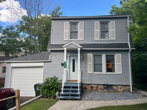 167 Davis St, Watertown, CT, 06779-2143 | Card Image