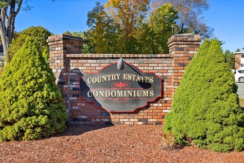 apt-229-5 Turnpike Rd, Townsend, MA, 01469-1045 | Card Image